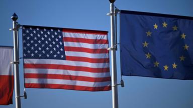 Flaggen USA und EU