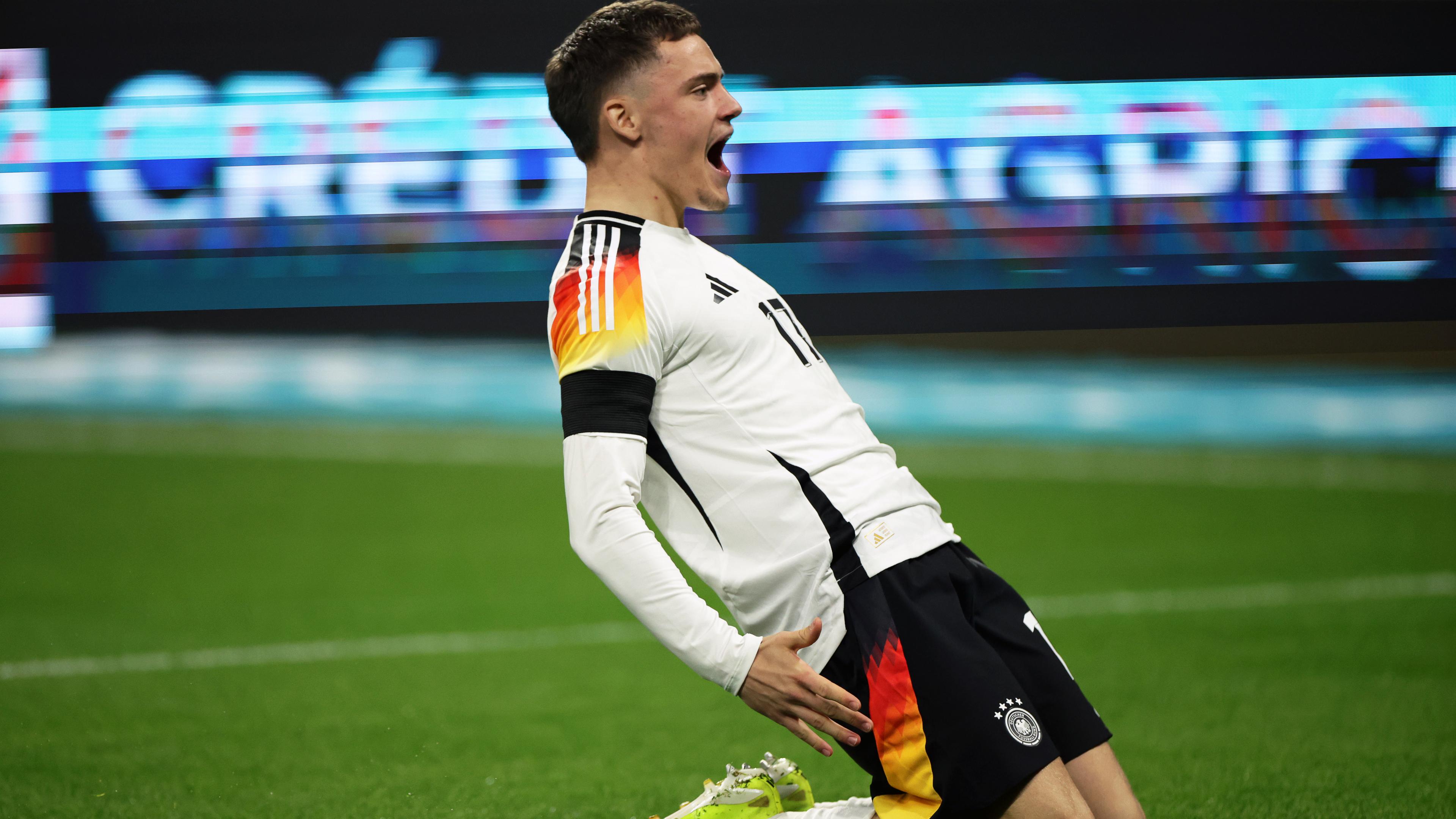 Deutschlands Florian Wirtz jubelt nach seinem Treffer zum 1:0.