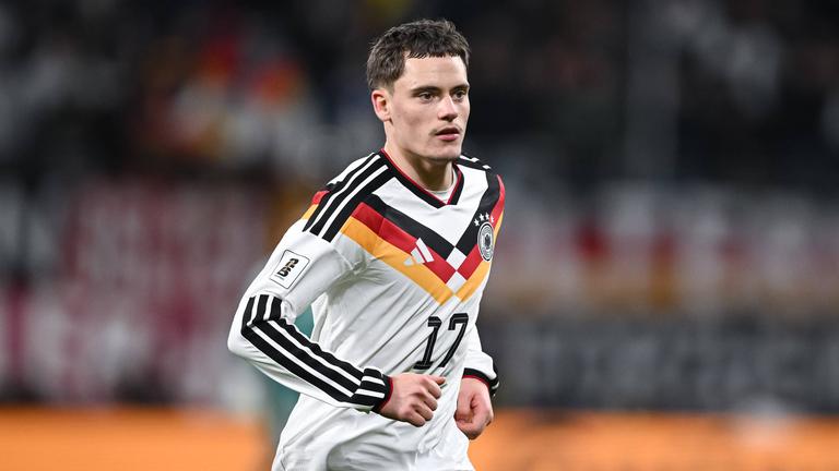 Fußballer Florian Wirtz in Aktion im Spiel zwischen Deutschland und der Slowakei am 17.11.2025.