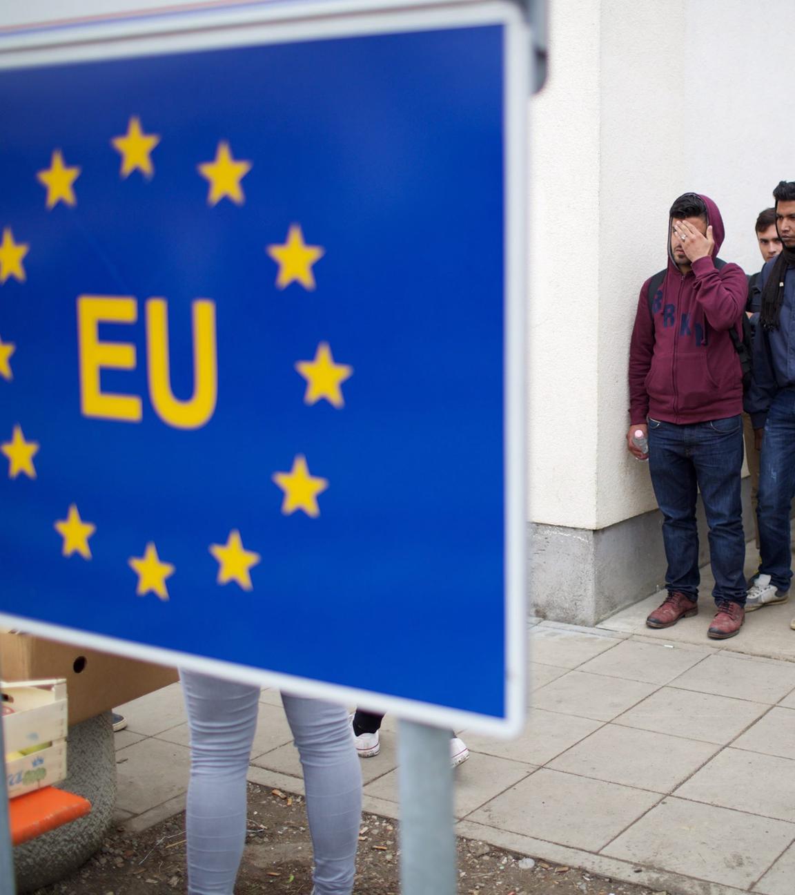 Flüchtlinge an einem EU-Grenzübergang