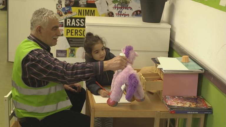 Verein "Moabit hilft" kümmert sich um hilfsbedürftige Menschen