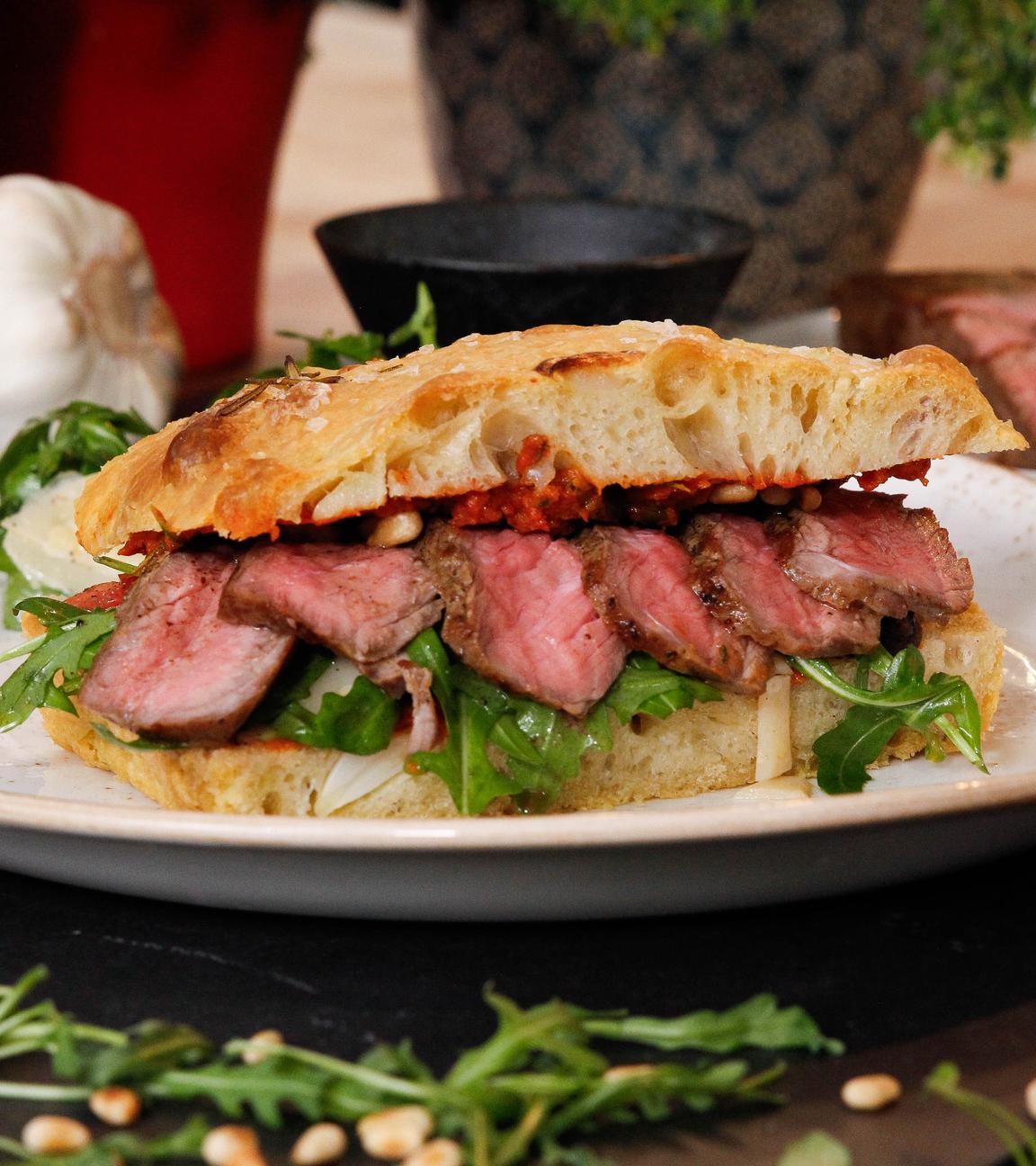 Focaccia-Steak-Sandwich