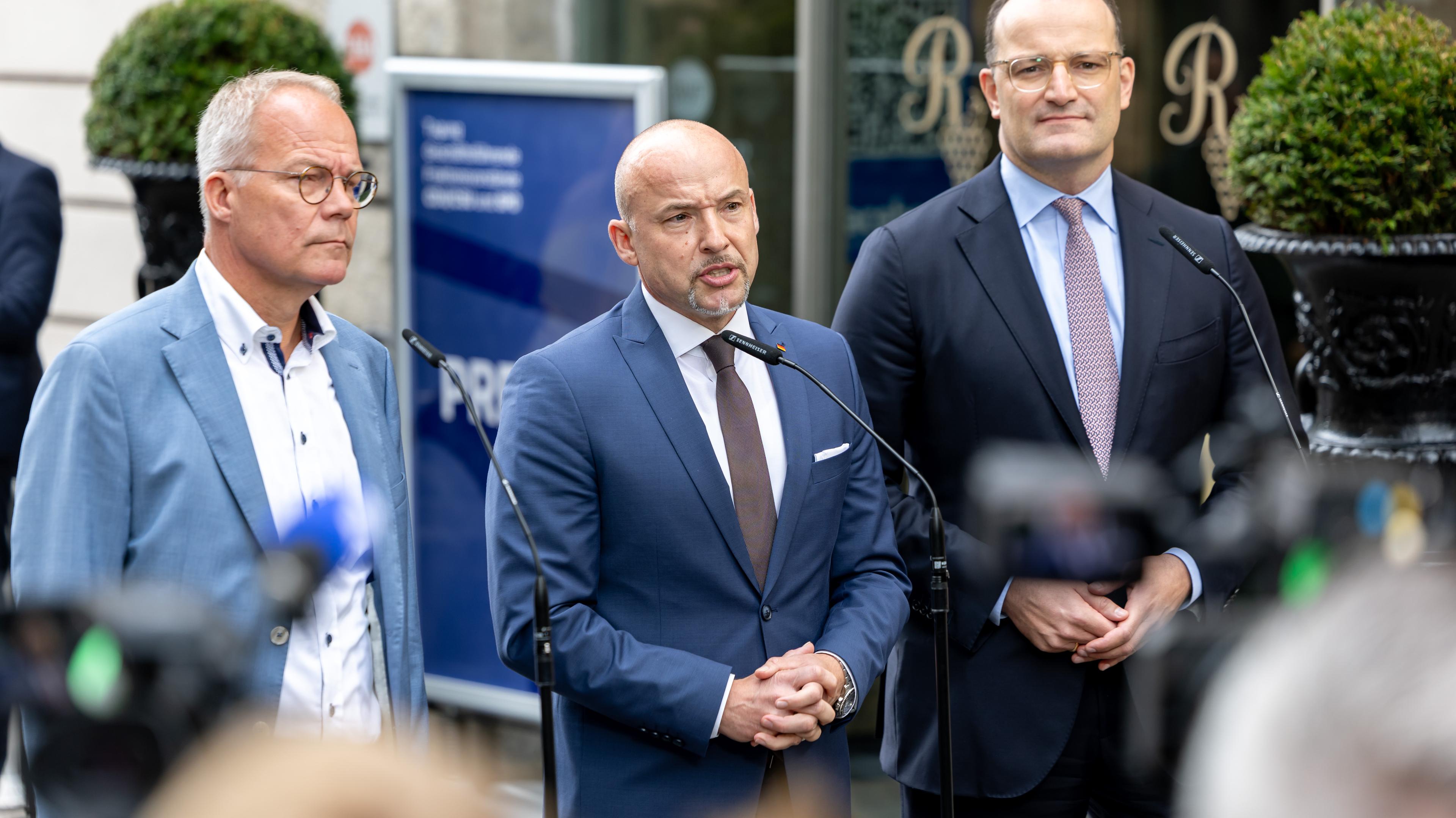 Die Politiker Mathias Miersch, Alexander Hoffmann und Jens Spahn