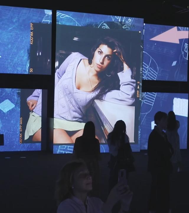 "Frameless": Ausstellung in Manchester
