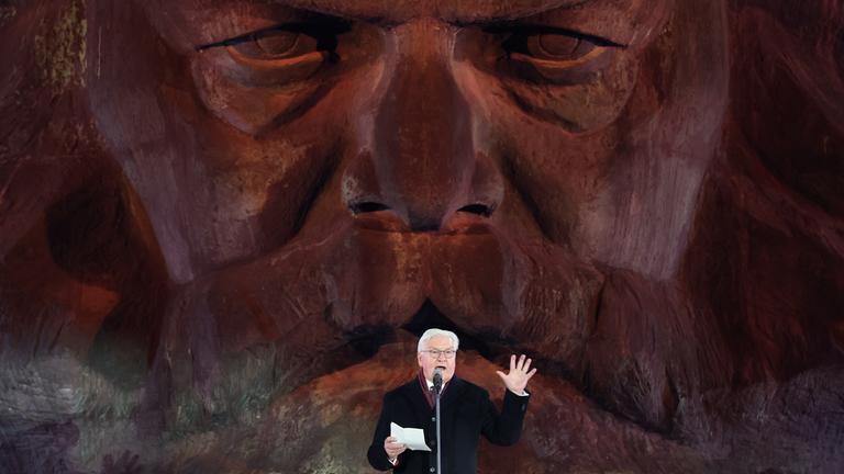 Bundespräsident Frank-Walter Steinmeier eröffnet das Jahr als Europäische Kulturhauptstadt in Chemnitz