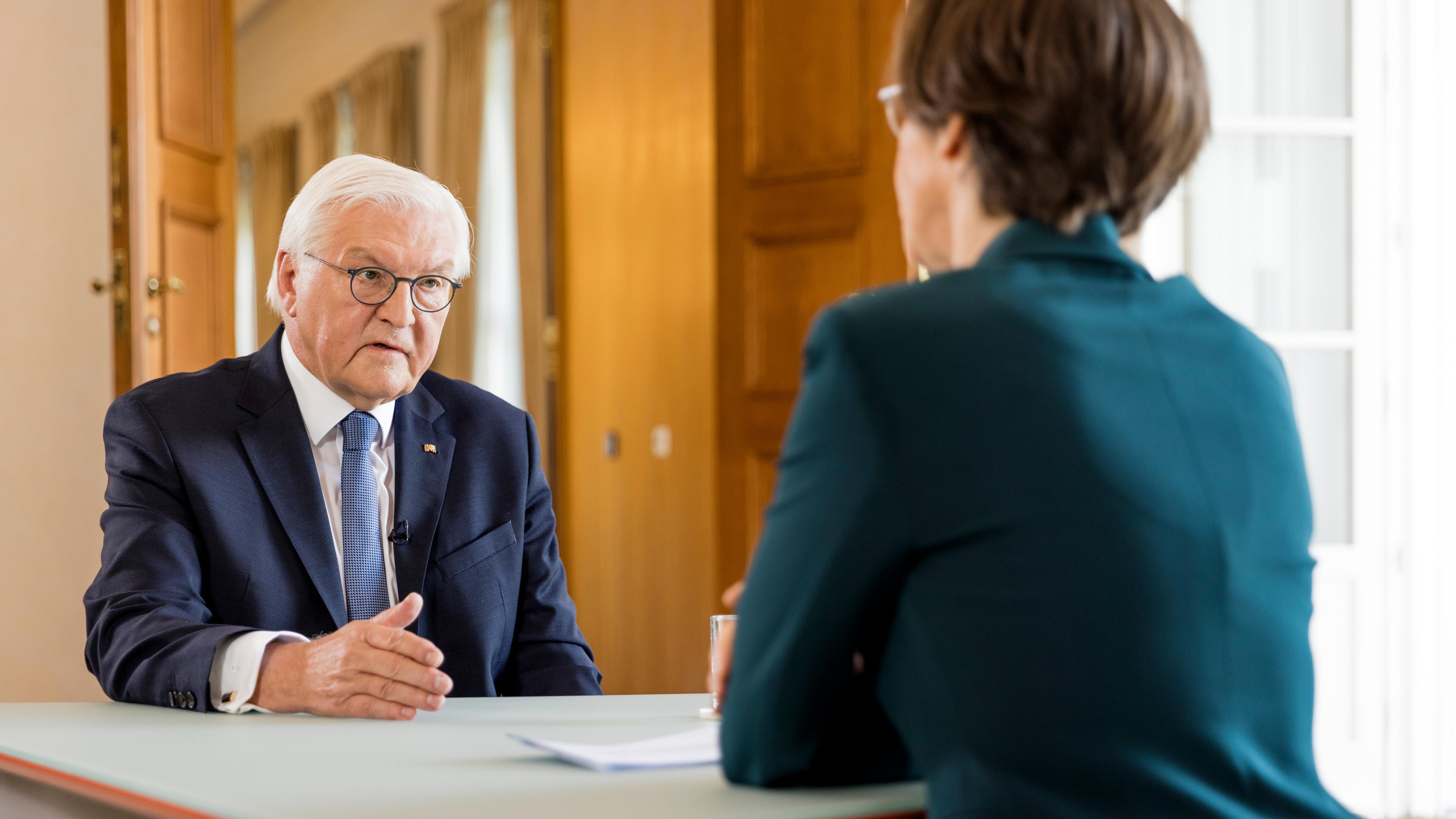 Frank-Walter Steinmeier, Diana Zimmermann "Berlin direkt" - Sommerinterview