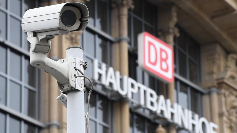 Videoüberwachung am Hauptbahnhof in Frankfurt am Main
