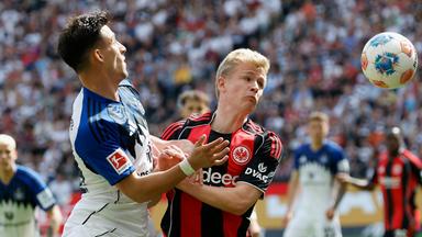 HSV nimmt kriselnder Eintracht drei Punkte ab