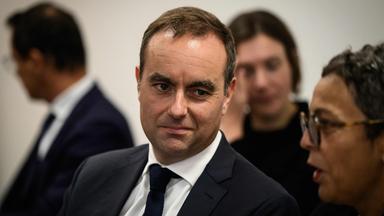 Frankreichs neuer Premierminister Sébastien Lecornu bei einem Treffen in Macon.