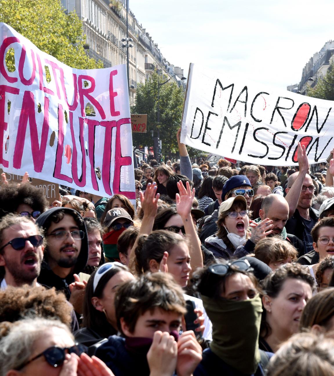 Frankreich demonstriert auf offener Straße