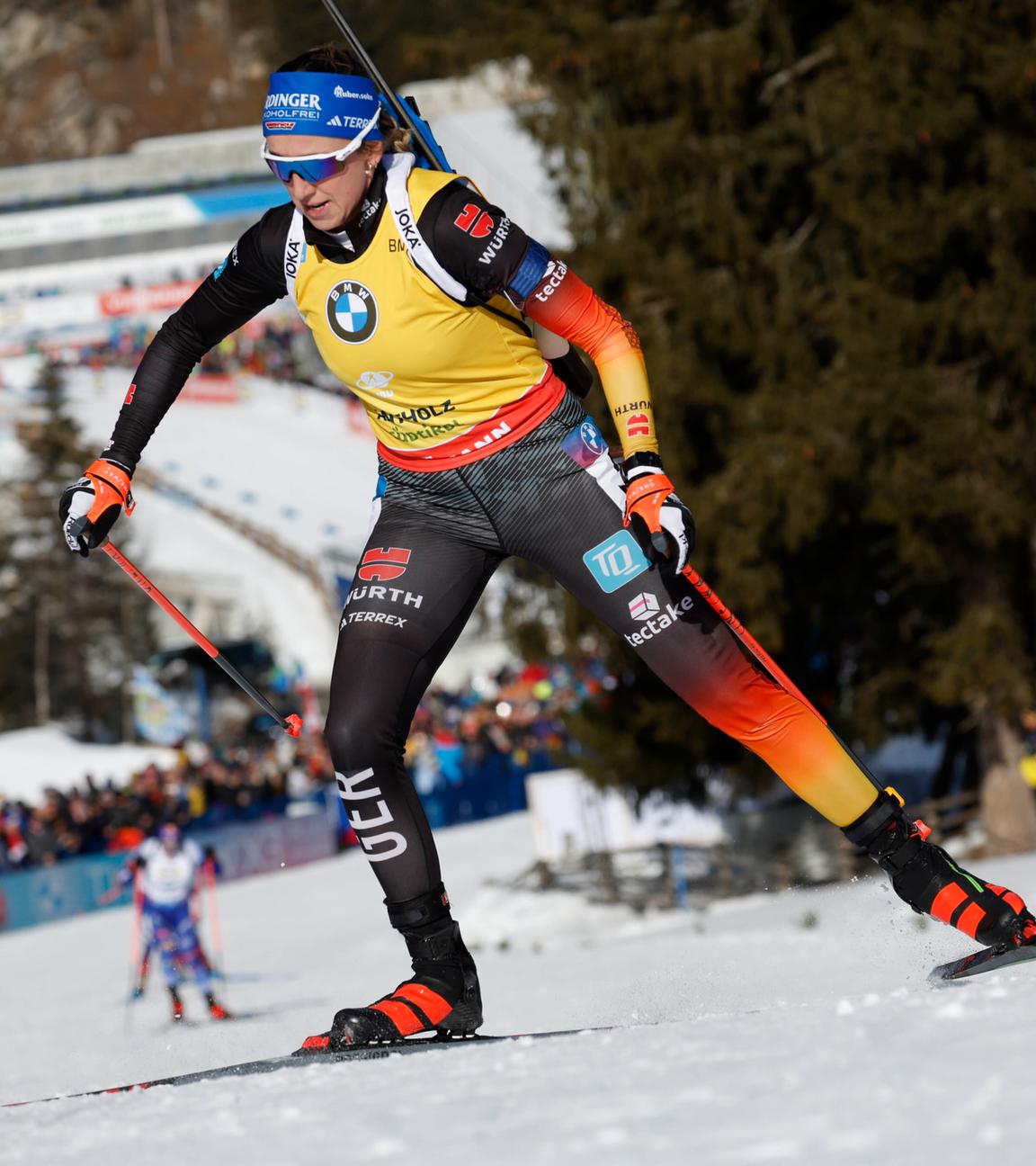 Deutschlands Franziska Preuß in Aktion beim 10 km Rennen in Anterselva am 25.01.2025.