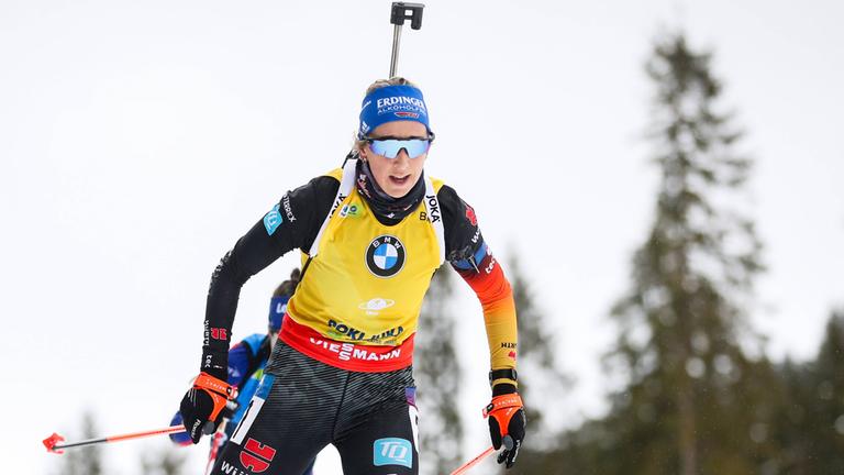 Franziska Preuß beim Biathlon-Weltcup am 13.03.2025 in Pokljuka