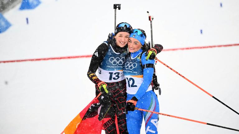 Franziska Preuss und Dorothea Wierer am 21.02.26