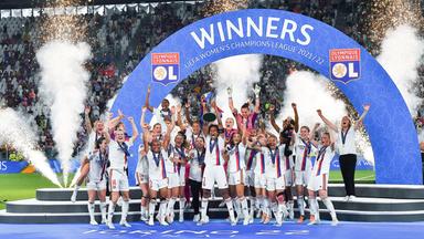 Mit Torschützerinnen Amandine Henry, Ada Hegerberg und Catarina Macario siegt Olympique Lyon gegen den FC Barcelona im Champions League-Finale 2022.