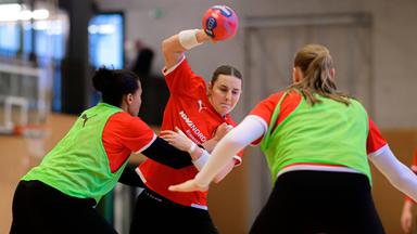 DHB-Frauen vor WM-Härtetest gegen Serbien