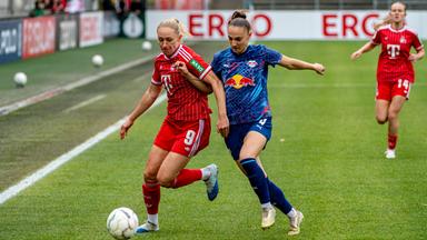 Pauline Bremer und Zenia Mertens am 31.10.26