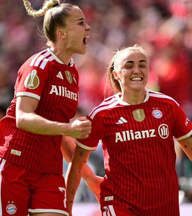 Georgia Stanway und Giulia Gwinn am 14.05.26