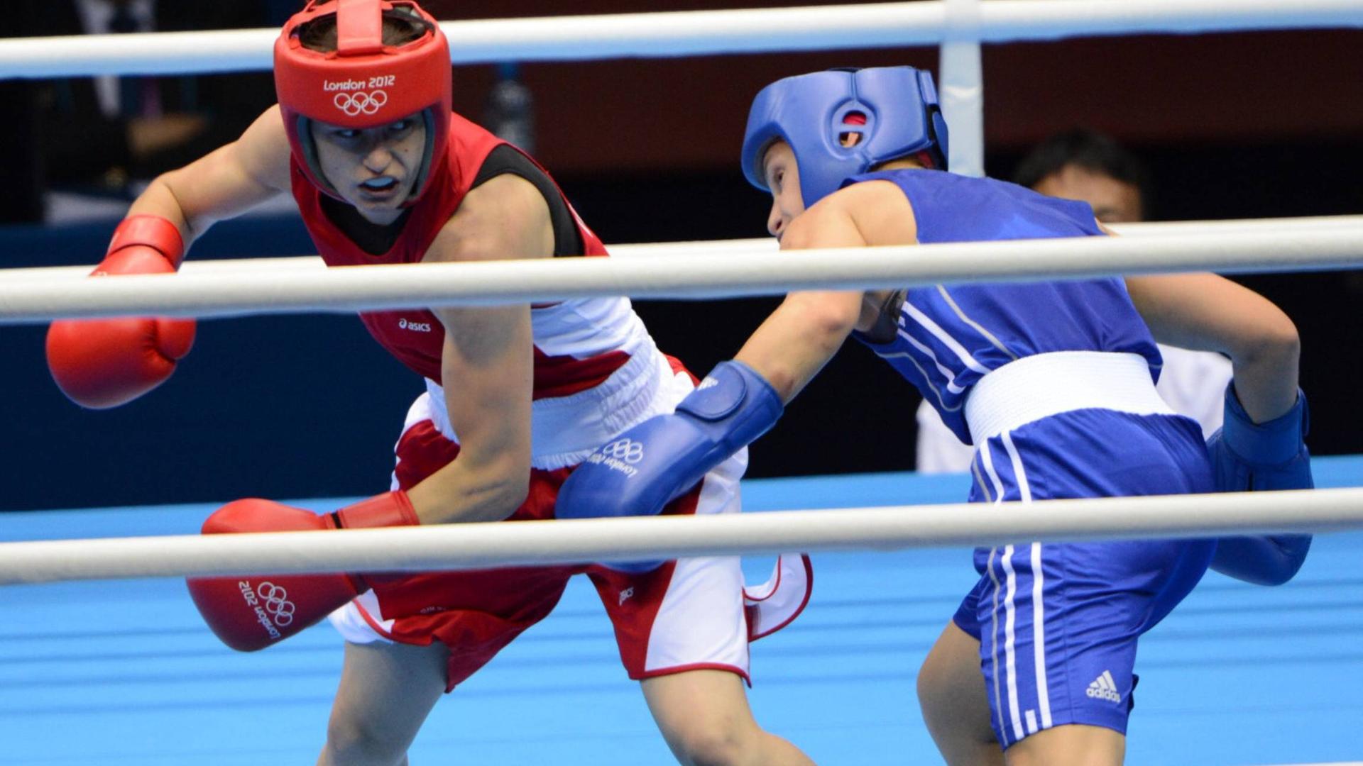 Katie Taylor gegen Sofya Ochigava 