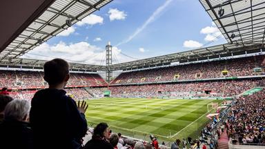 Archiv: Frauen Fussball Bundesliga, 1. FC Köln - Eintracht Frankfurt am 23.04.2023