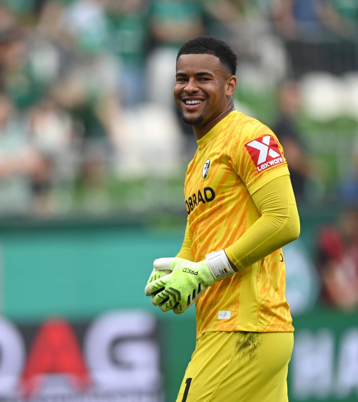 Freiburgs Torhüter Noah Atubolu 