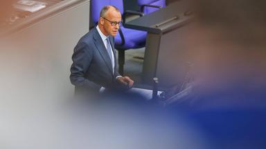 Bundeskanzler Friedrich Merz (CDU) am 11.06.2026 im Bundestag, Berlin.