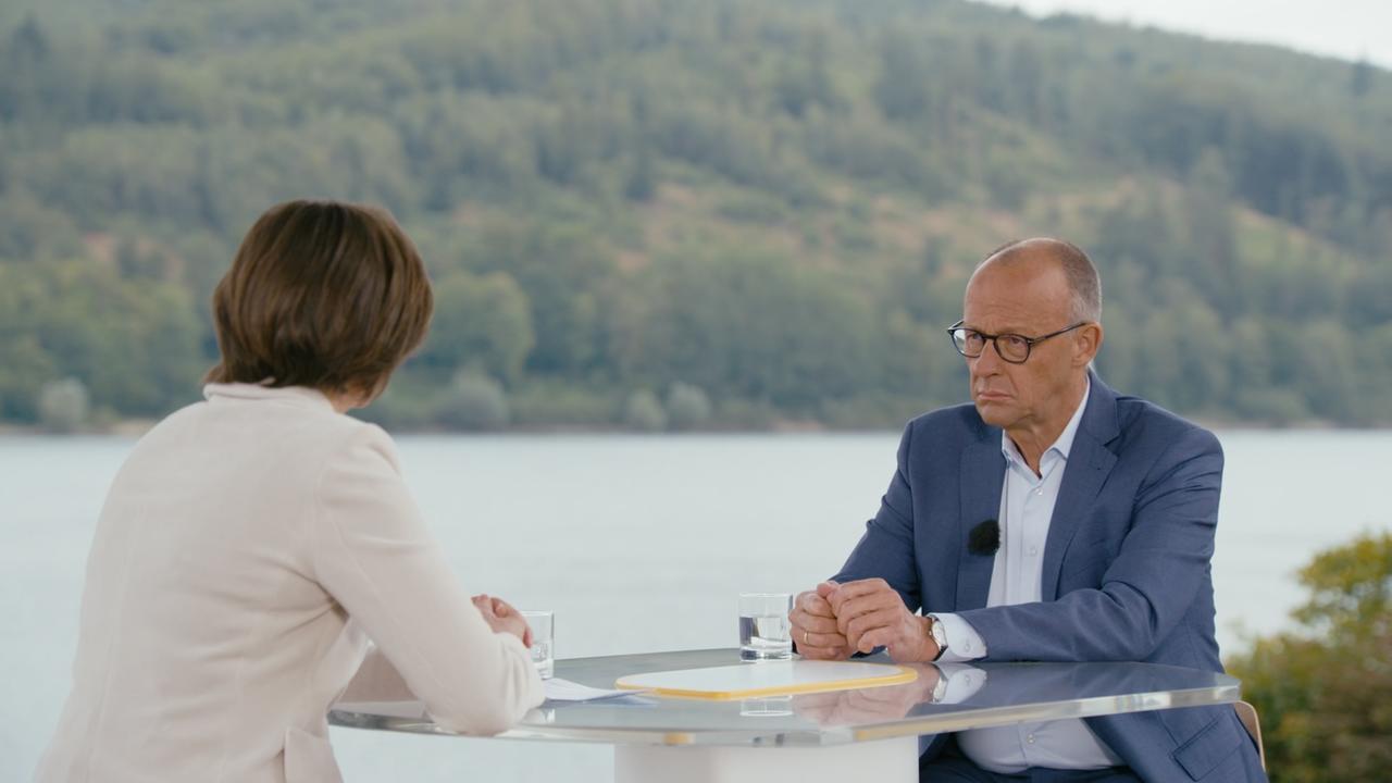 Merz deutet nach Spahn-Rücktritt Kabinettsumbildung an