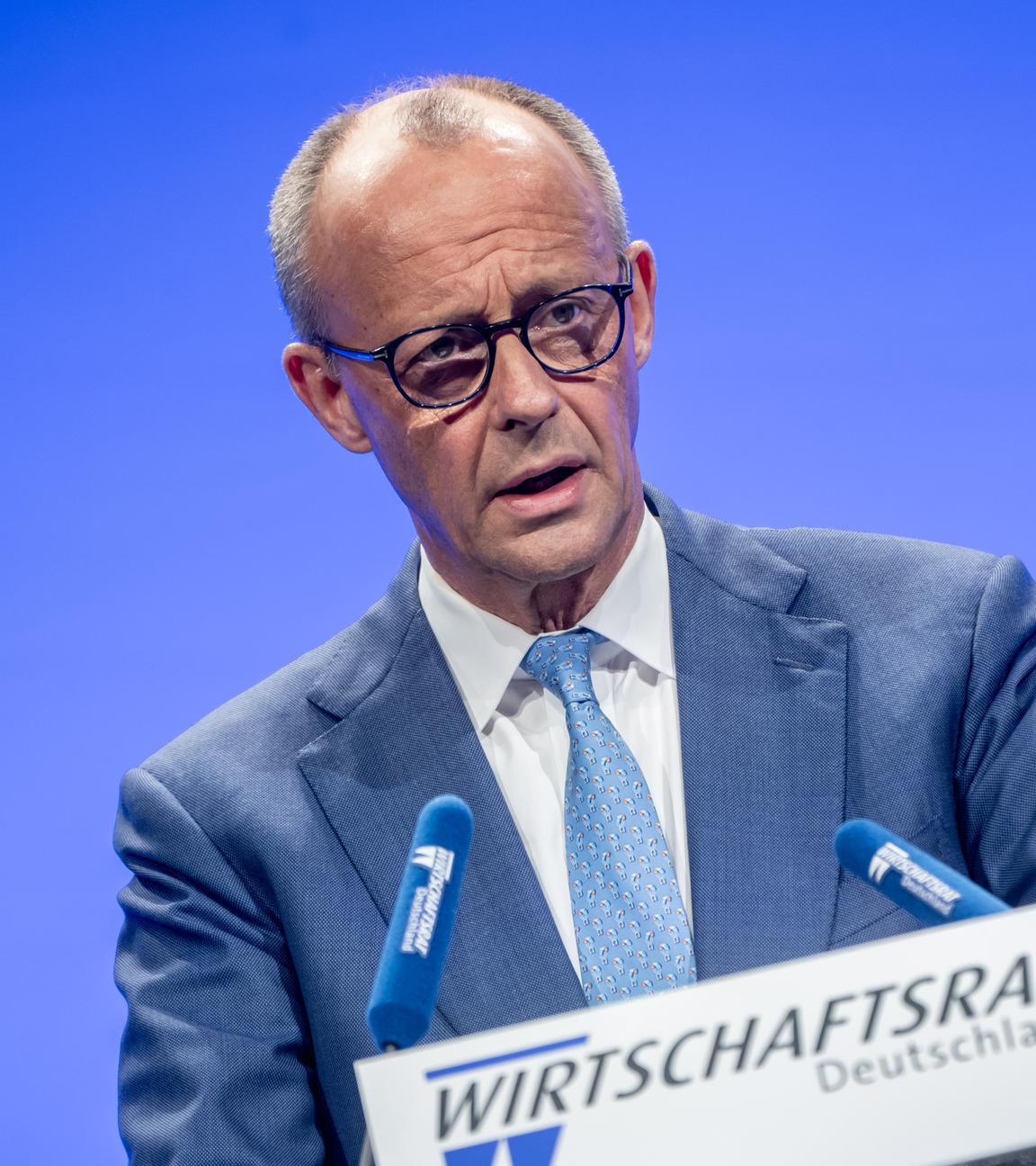 Bundeskanzler Friedrich Merz (CDU) spricht beim Wirtschaftstag des CDU-Wirtschaftsrates