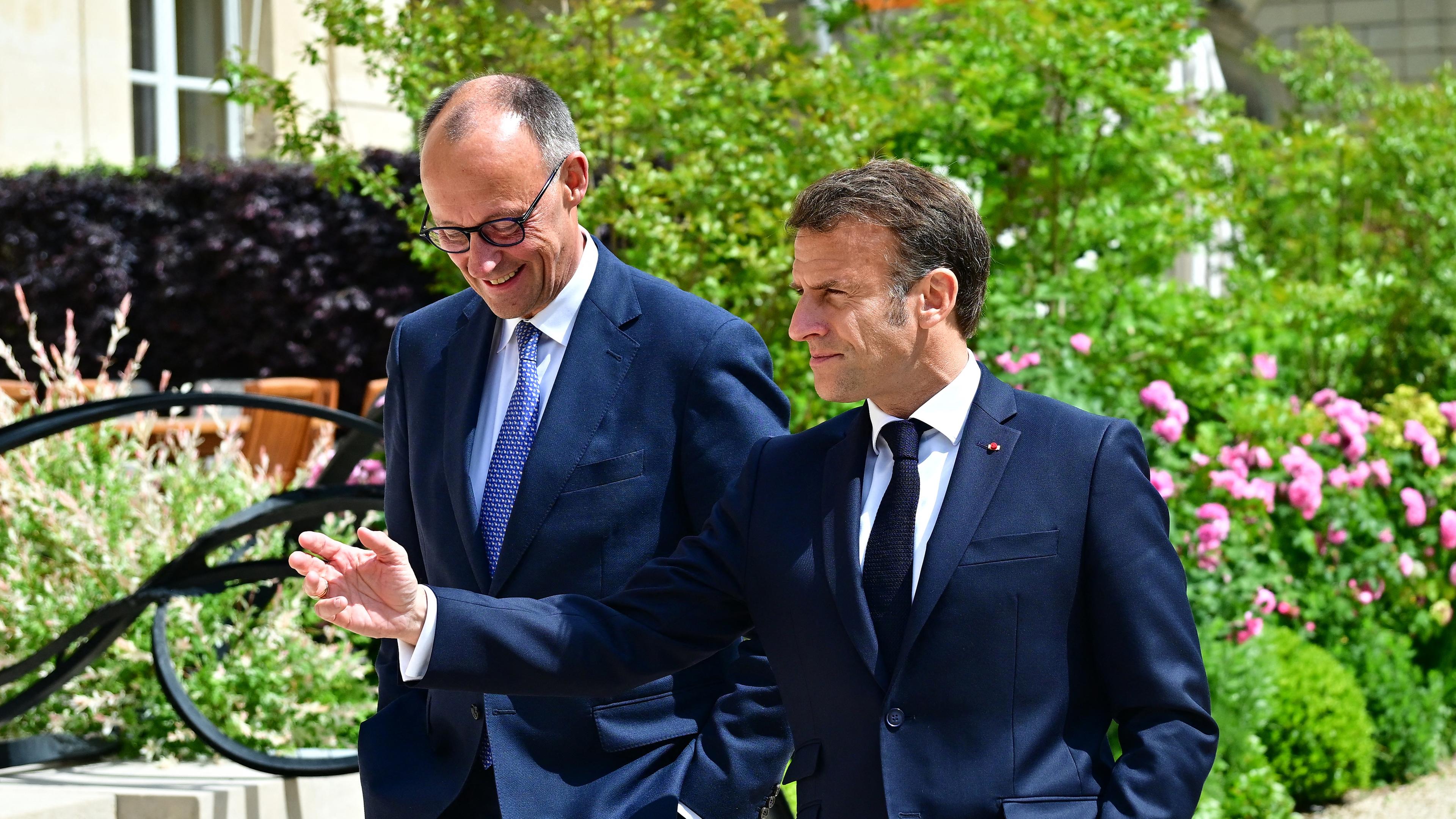 Archiv: Friedrich Merz zu Gast bei Emmanuel Macron in Paris am 7.5.2025