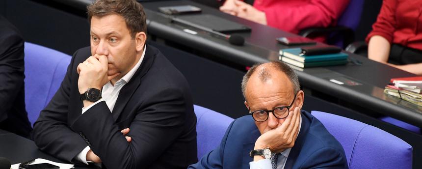 Bundesfinanzminister Lars Klingbeil (SPD) und Bundeskanzler Friedrich Merz (CDU) am 11.07.2025