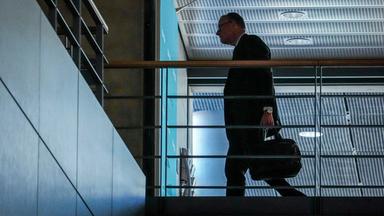 Friedrich Merz, Unions-Kanzlerkandidat und CDU-Bundesvorsitzender, kommt zu Sondierungsgesprächen von Union und SPD nach der Bundestagswahl. 