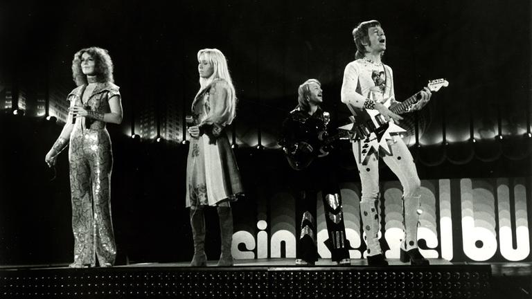 ABBA am 02.11.1974. Die legendäre Band ABBA durfte im Friedrichstadt-Palast nicht fehlen.