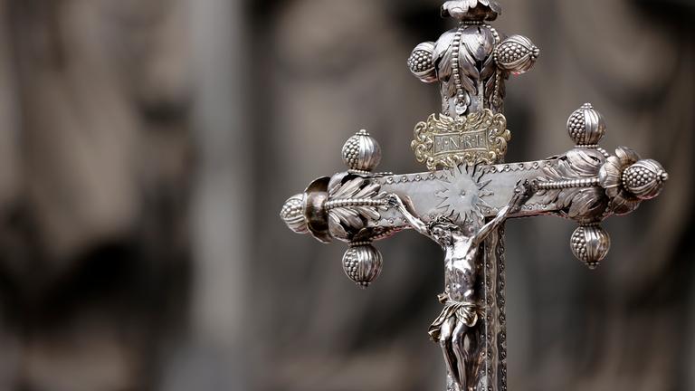 Ein Jesuskreuz aus Metall