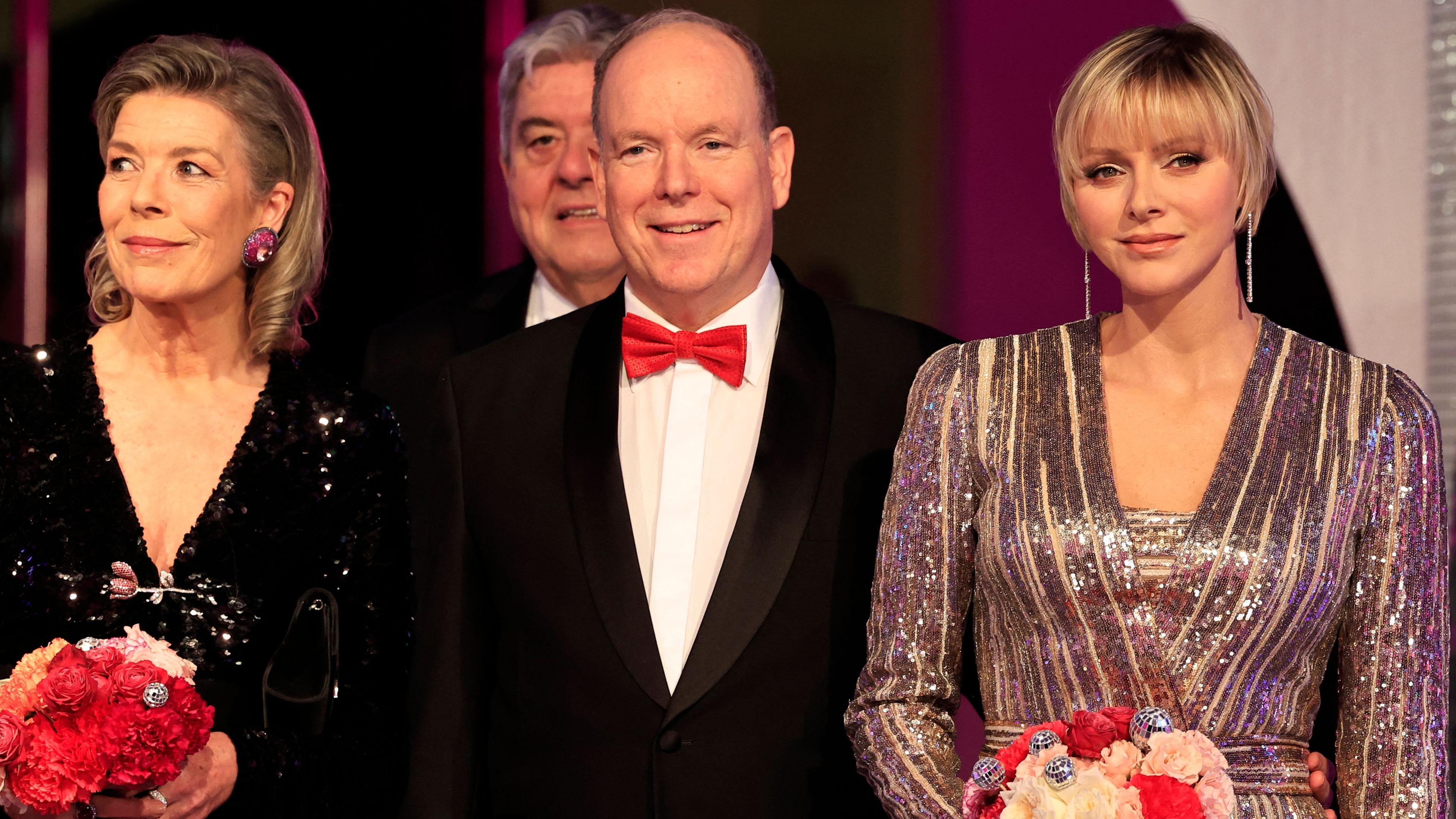 Fürstin Charlène von Monaco zeigt sich auf Rosenball