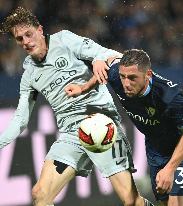 Fußball: VfL Bochum gegen VfL Wolfsburg.