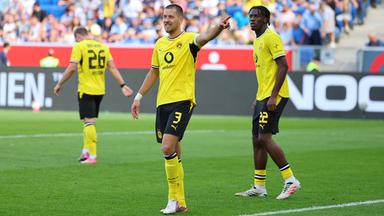 Fußball: Waldemar Anton von Borussia Dortmund.