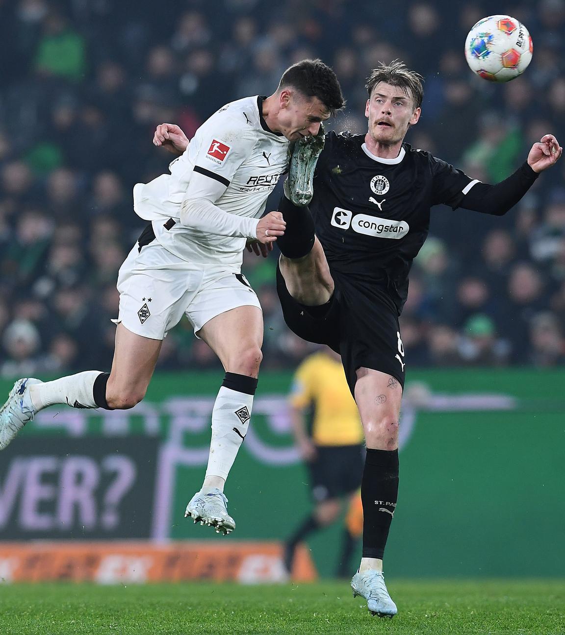 Fußball: Borussia Mönchengladbach - FC St. Pauli.