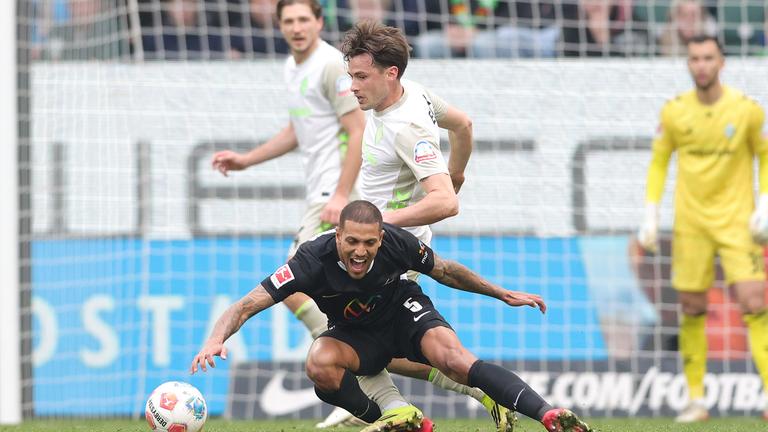Fußball: VfL Wolfsburg - Werder Bremen.
