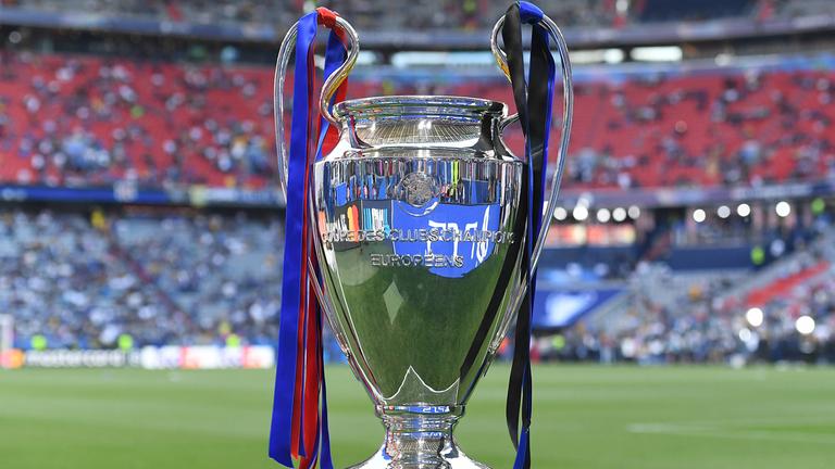 Der Pokal der UEFA Champions-League 