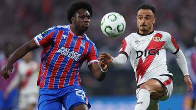 Fußball: Crystal Palace gegen Rayo Vallecano.
