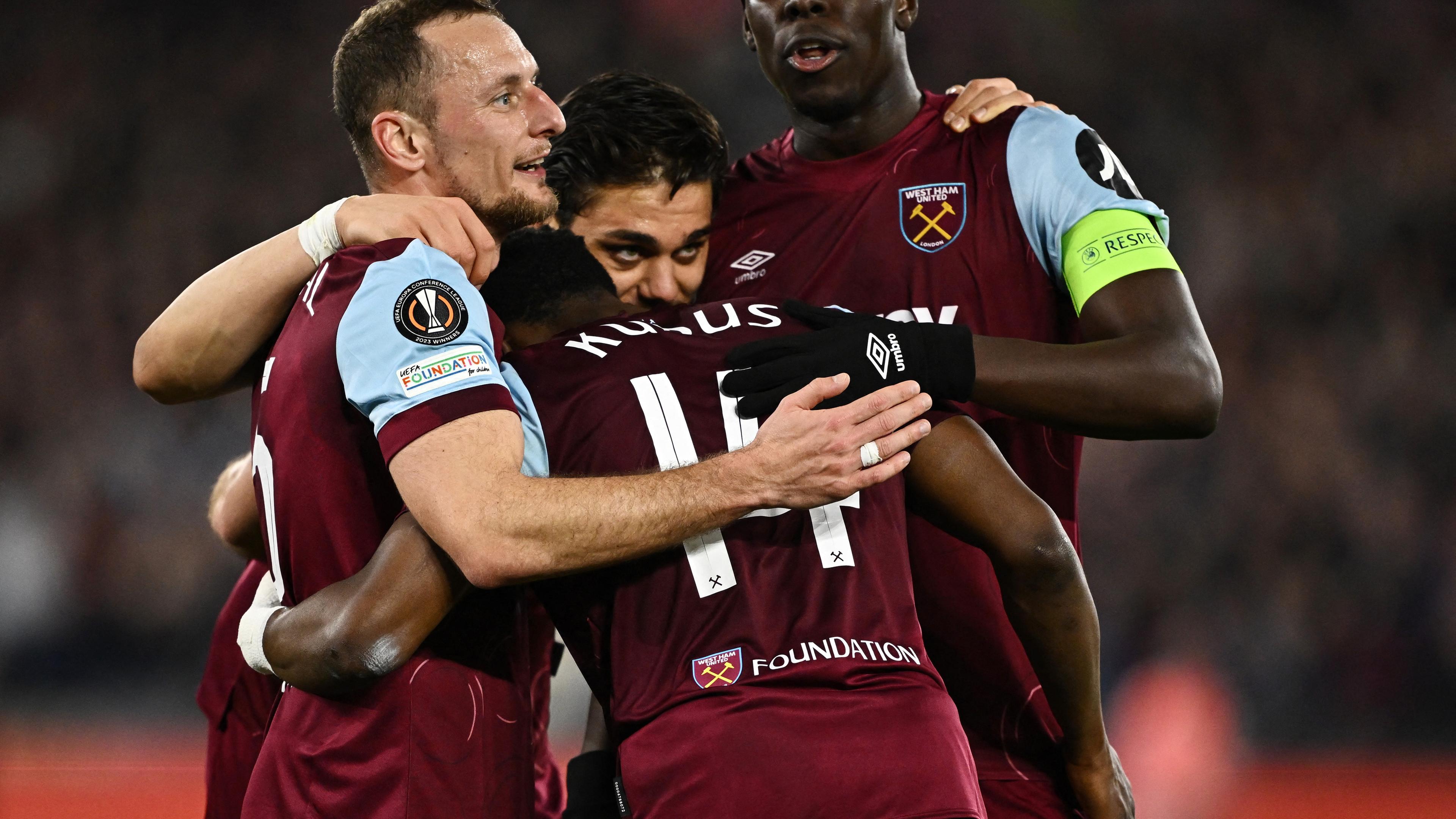 Fussball, Europa League: West Ham United - SC Freiburg: West Hams Mohammed Kudus bejubelt das fünfte Tor gegen Freiburg