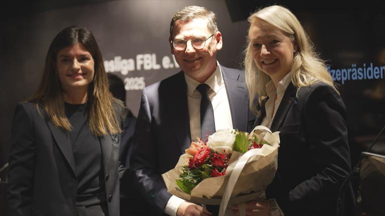 Die erste Präsidentin der FBL, Katharina Kiel (links), mit den beiden Vize.