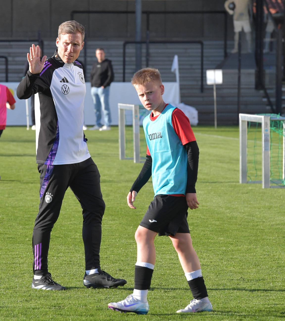 DFB-Jugendtrainer der U-20 Nationalmannschaft, Hannes Wolf bei einer Trainingseinheit.