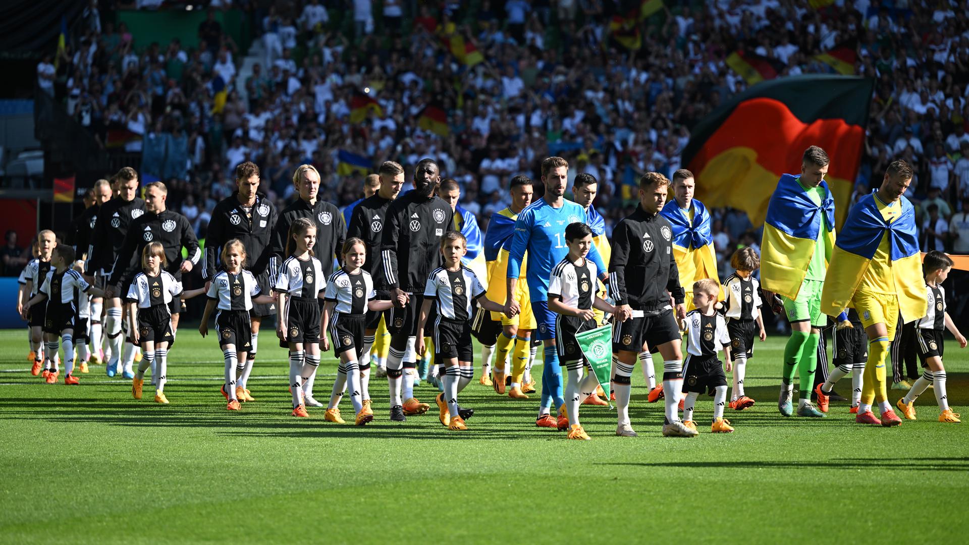 Bremen: Fußball: Länderspiele, Deutschland - Ukraine, im wohninvest Weserstadion. Archivbild