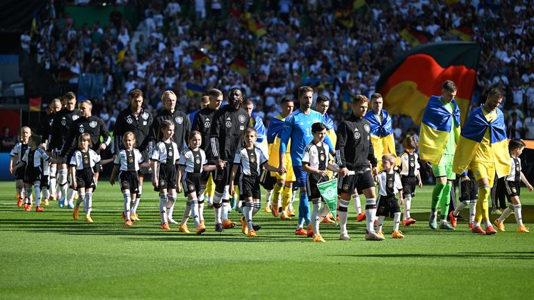 Bremen: Fußball: Länderspiele, Deutschland - Ukraine, im wohninvest Weserstadion. Archivbild