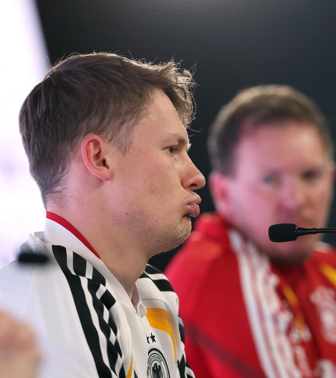 Bundestrainer Julian Nagelsmann (Deutschland) und Torwart Alexander Nübel (Deutschland). 