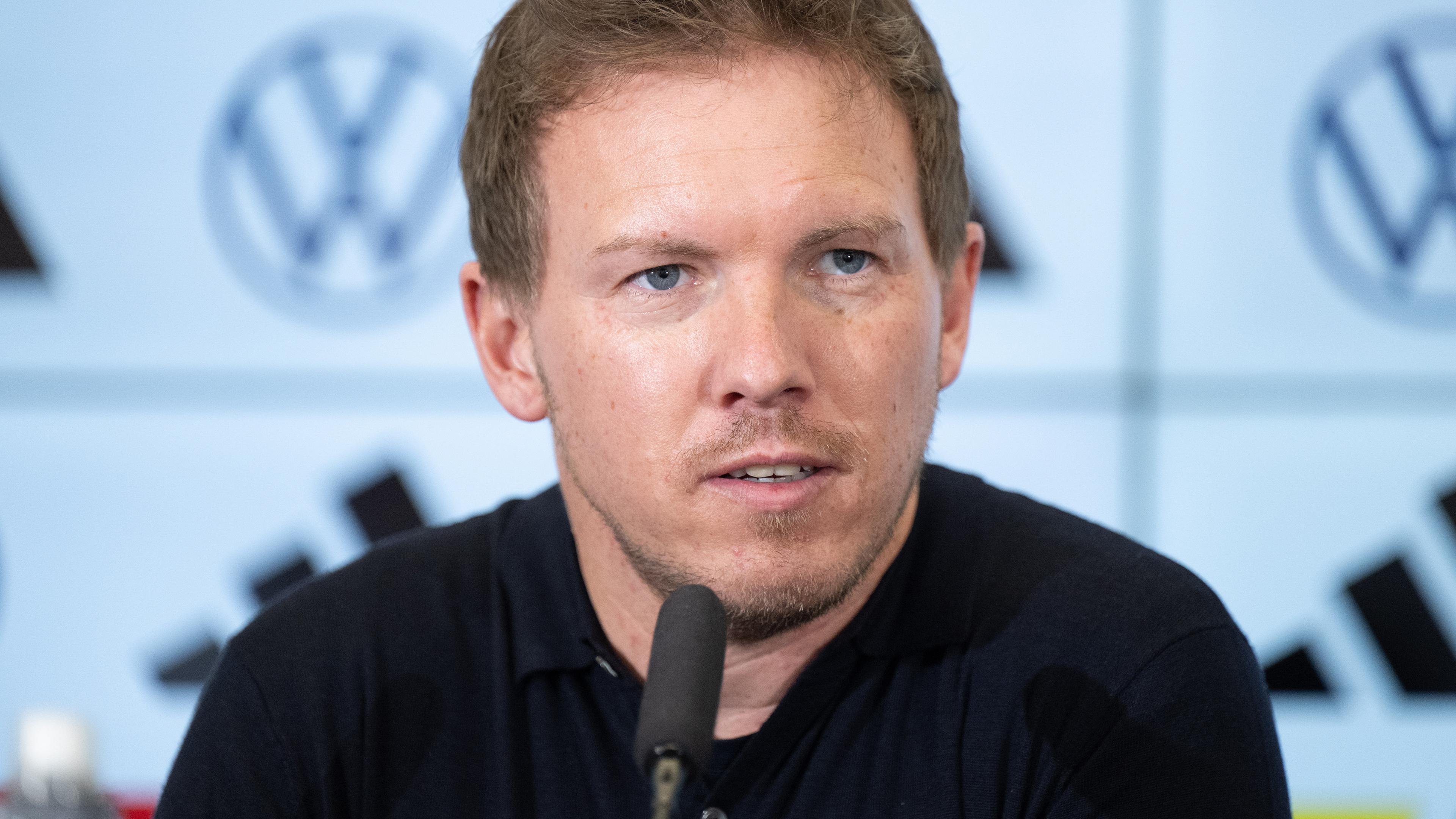 Hessen, Frankfurt/Main: Bundestrainer Julian Nagelsmann stellt auf einer Pressekonferenz den Kader für die Testländerspiele Ende März vor.