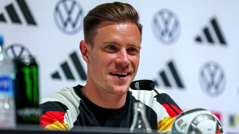 Marc-Andre ter Stegen bei der Pressekonferenz der deutschen Nationalmannschaft.