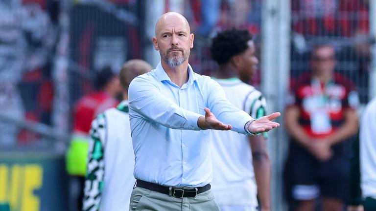 Fußball: Trainer Erik ten Hag