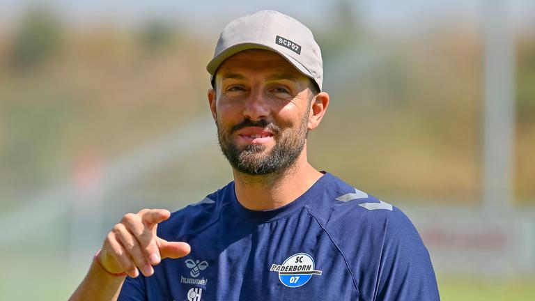Trainer Ralf Kettemann (SC Paderborn)