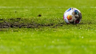 Spanien: Gehfußball mit Belohnung